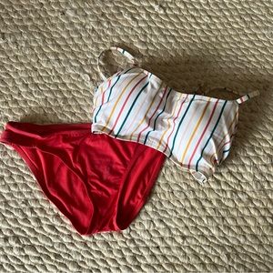 Target Swim Suit. 36 D top and L bottoms, barely worn.